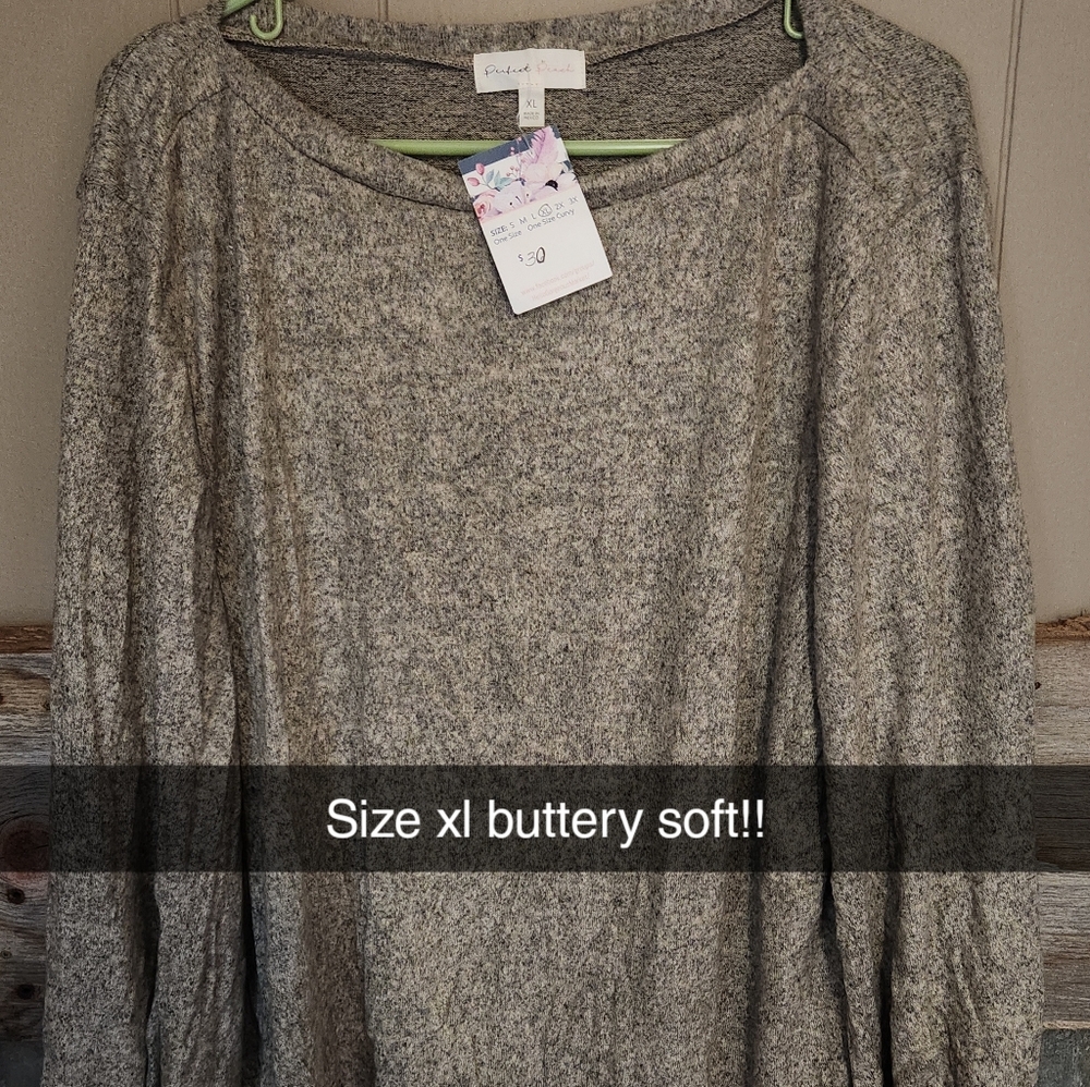 Blouse top
